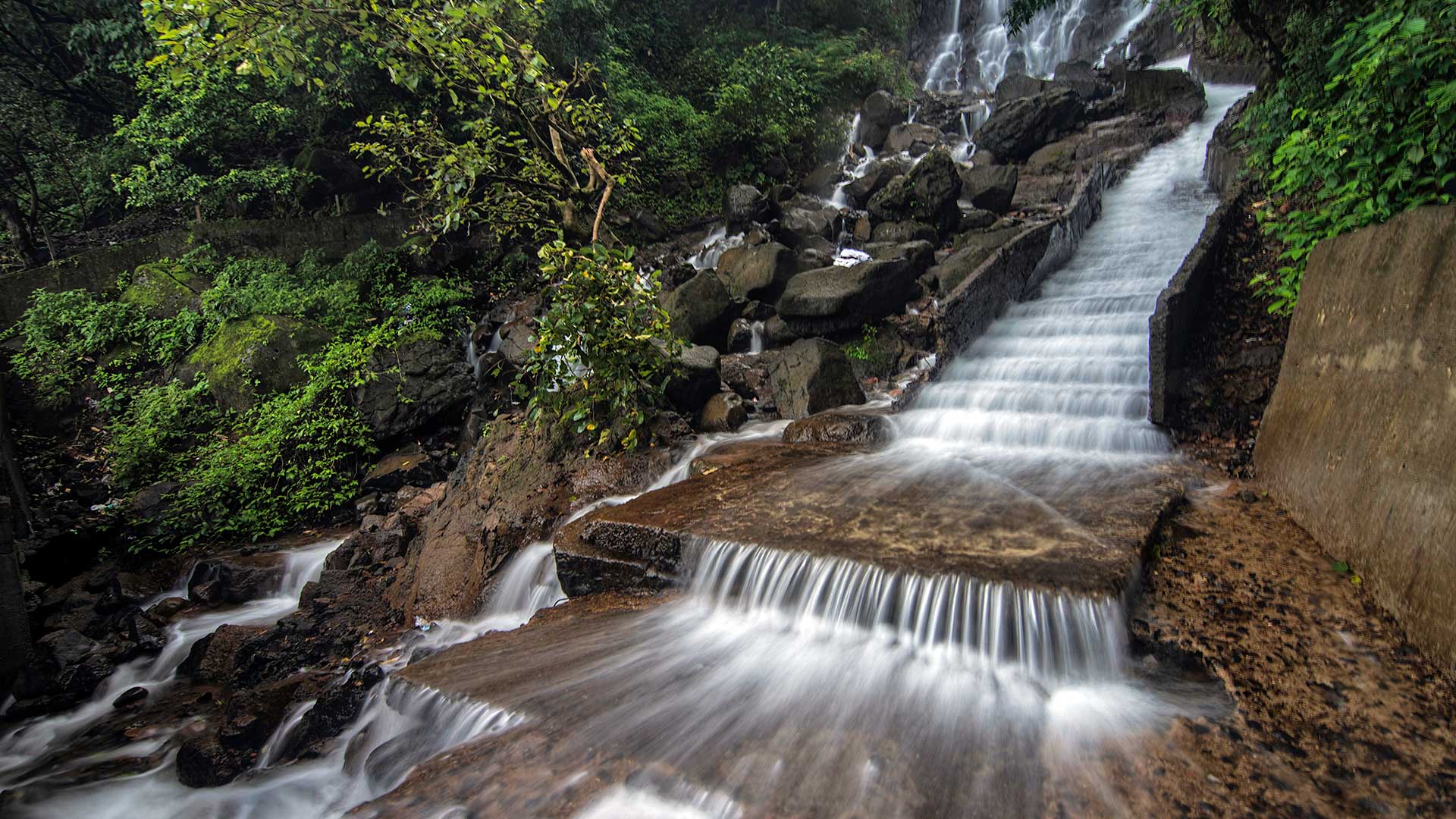 Waterfall in Amboli, Maharashtra, India (? ePhotocorp/iStock/Getty Images Plus)